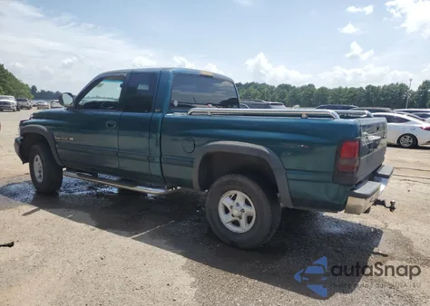 1998 Dodge Ram 1500 from USA, damaged, VIN 3B7HF13Z7WG195102